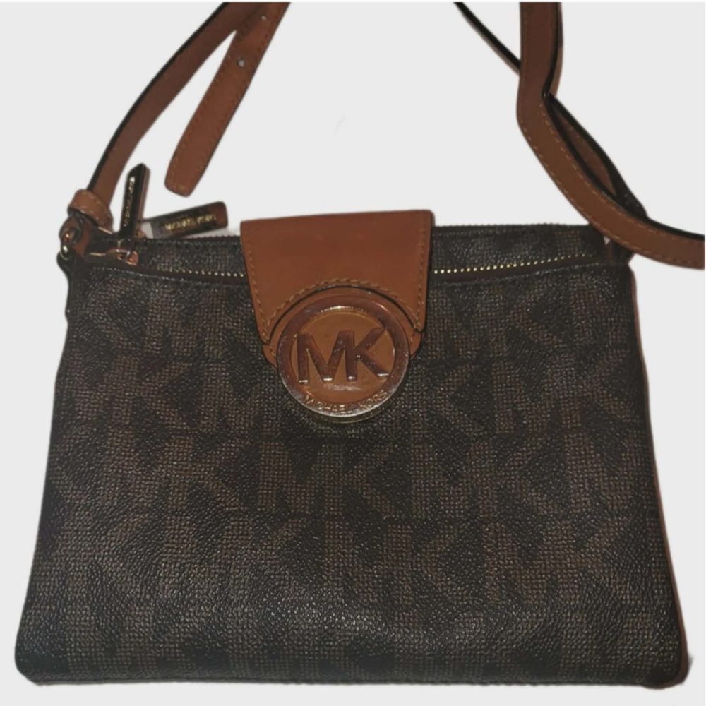 Michael Kors MK Signature Crossbody Bag Purse - Picture 2 of 13